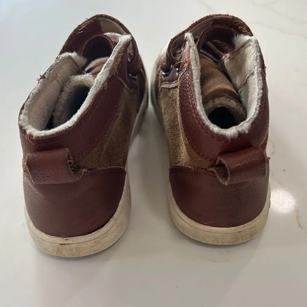 UGG Kids rennon II shoe‎ size toddler 10